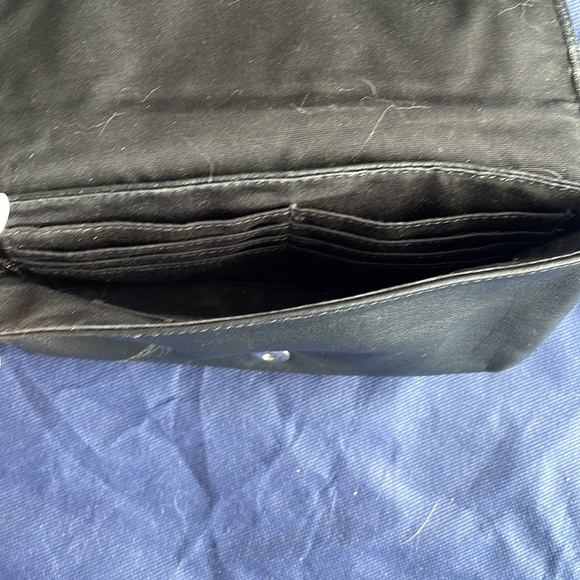 Coach Ashley Black Smooth Leather Cluth/Wristlet. Barely used. - Picture 6 of 7